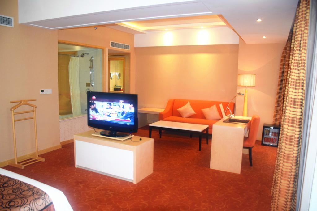 Puxi New Century Hotel Shanghai Exterior photo
